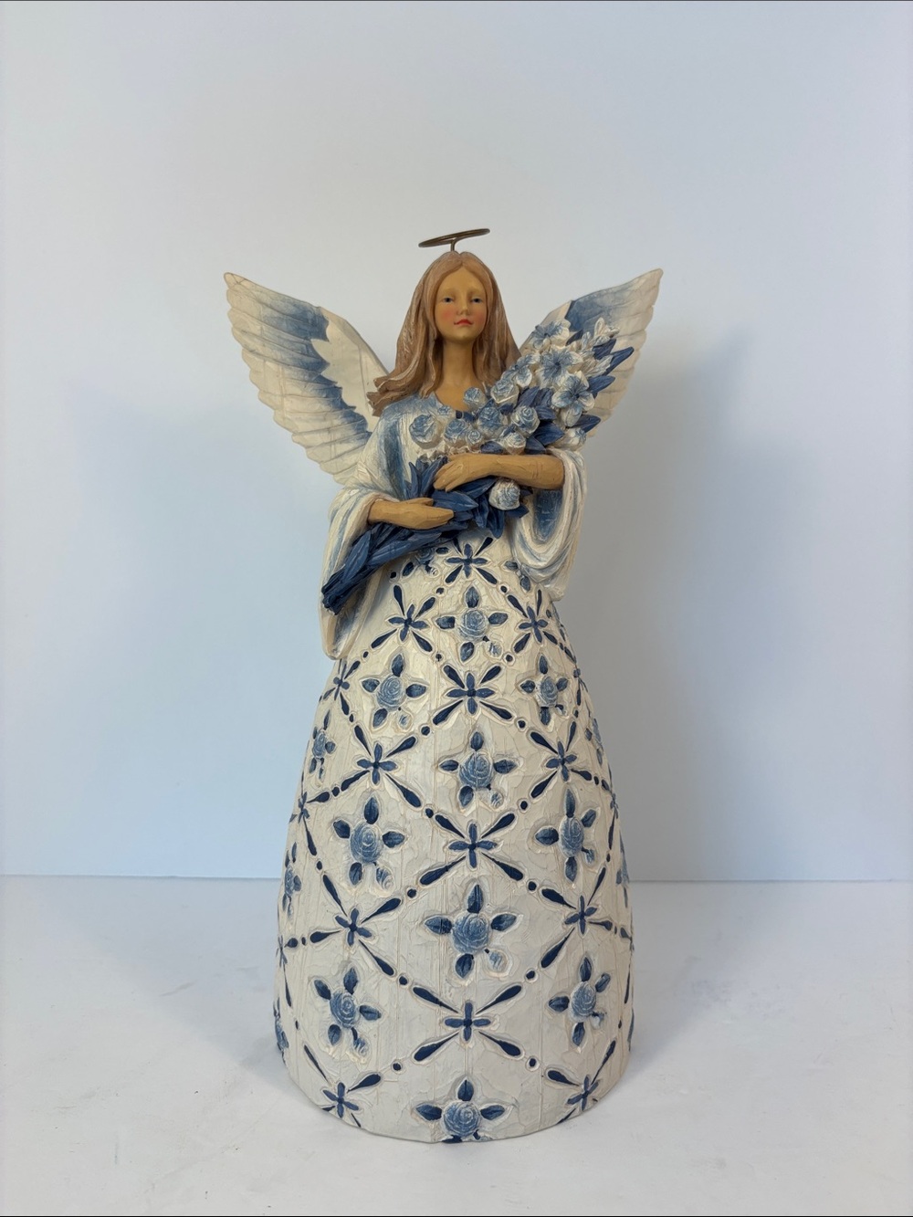 Retired Jim Shore Heartwood Creek Blue White Floral Angel 11” 2003 #114403